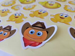 vinyl-sticker-printing-dubai