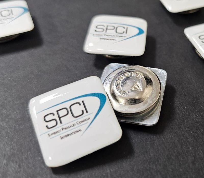 Name Badges Pin Stickers Top Epoxy UV Coated Back Side Pin Metals Pin